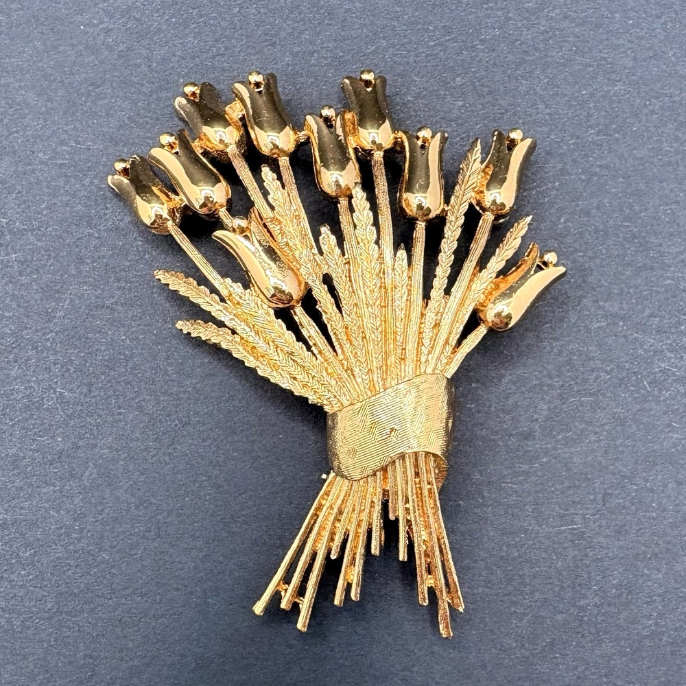 Vintage Monet Tulip Floral Flower Wheat Bunch Brooch Textured Gold Tone 2"